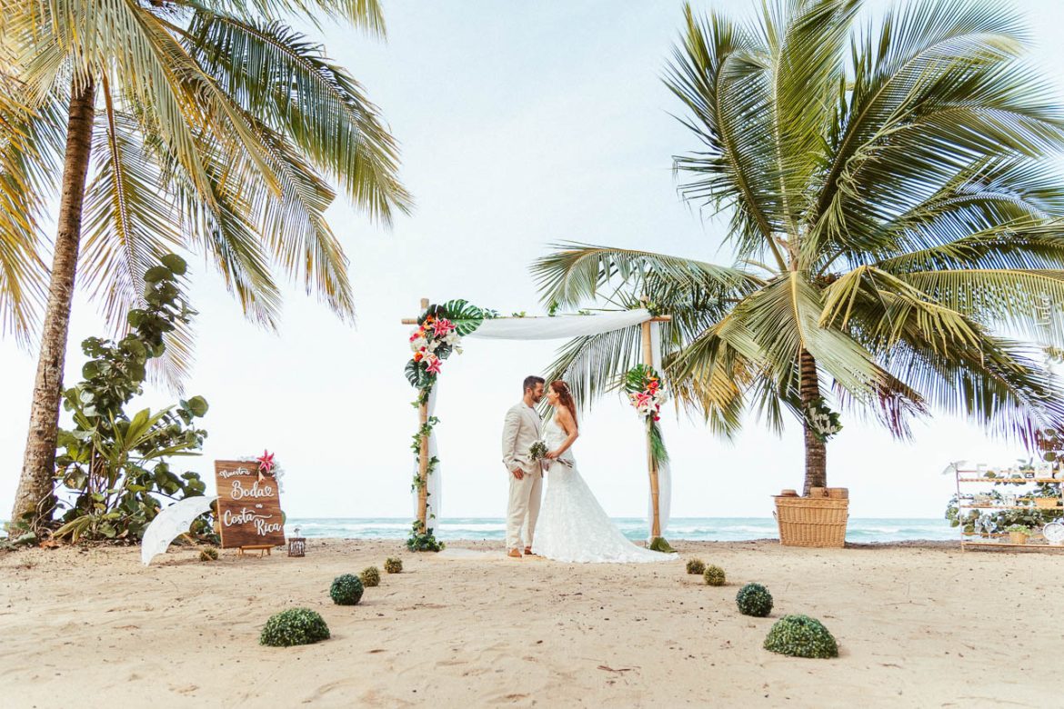 Bodas en la Playa en Costa Rica - Puerto Viejo